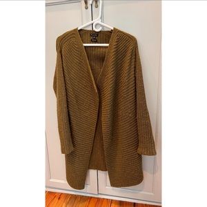 Green long alpaca open sweater